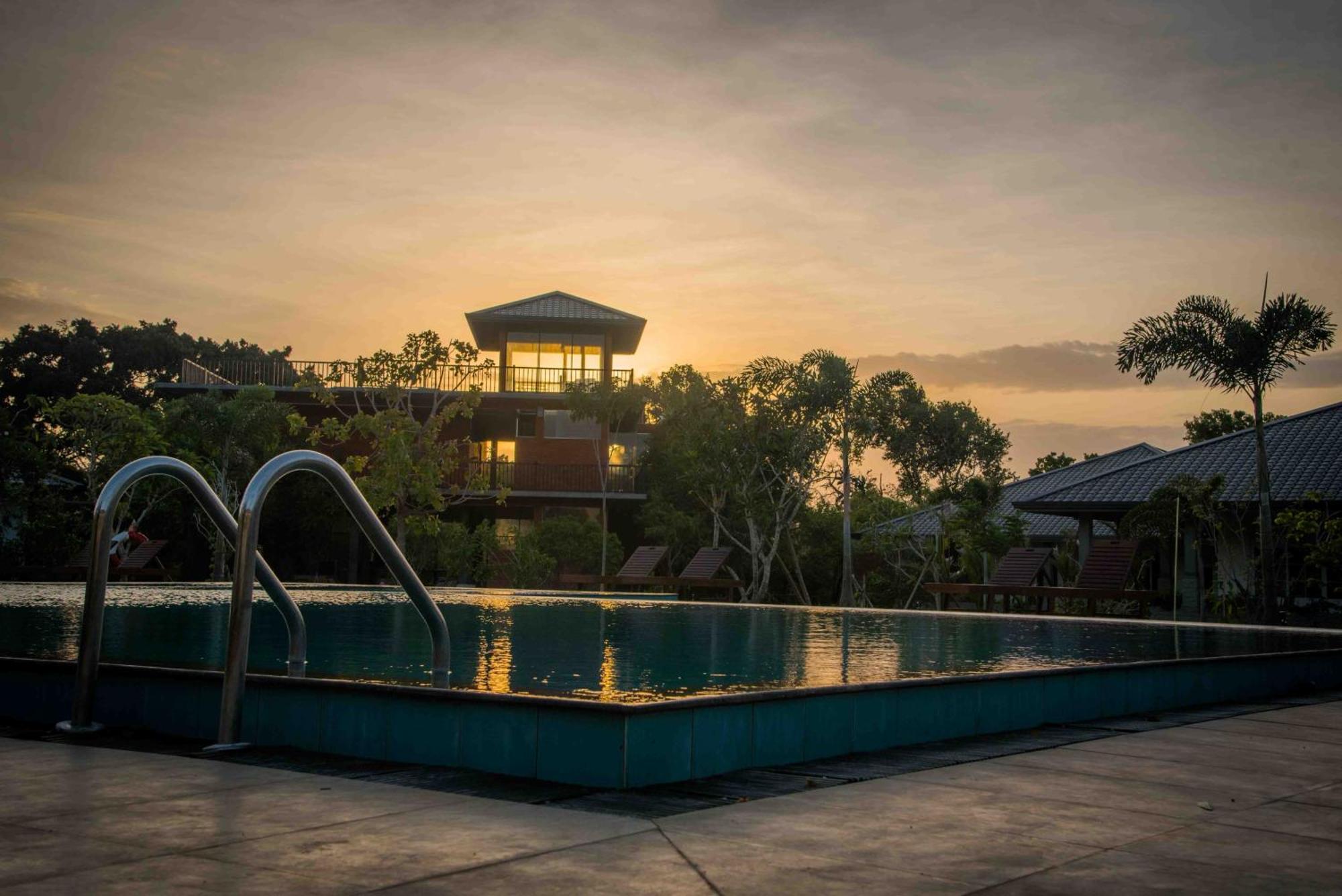 Sungreen Resort Habarana Exterior photo